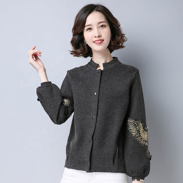 Women's short, simple embroidered applique jacket cardigan